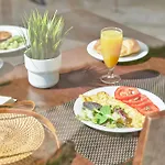 Illot كالا راتخاذا