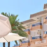 Illot كالا راتخاذا