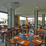 Illot فندق كالا راتخاذا