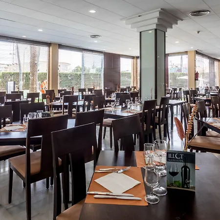 Illot Hotel